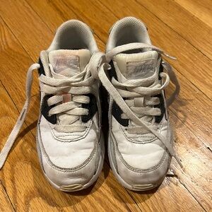 Boys Nike Airmax US12